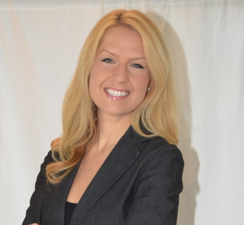Portrait of Kate ., Luxury Broker & Commercial Real Estate Specialist
